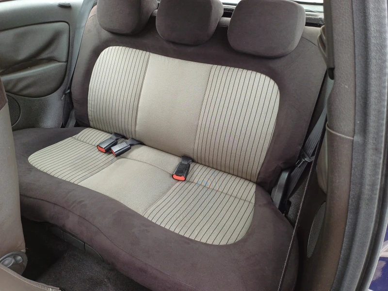 Lancia Y10 1.2i* ГАЗ, klimatik, снимка 13 - Автомобили и джипове - 53122398