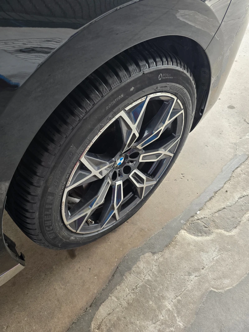 BMW i7 xDrive60, 4x4, HUD, Theater, 360, снимка 10 - Автомобили и джипове - 53176696