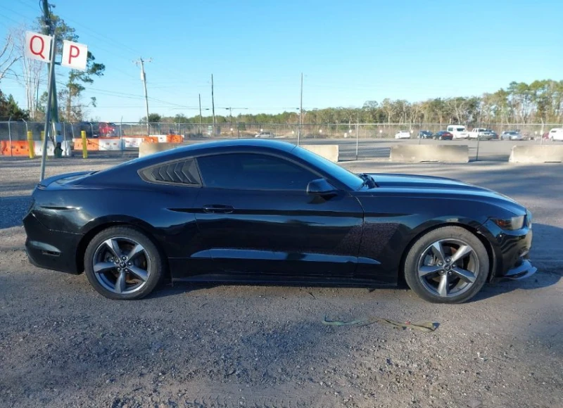 Ford Mustang, снимка 13 - Автомобили и джипове - 53446502