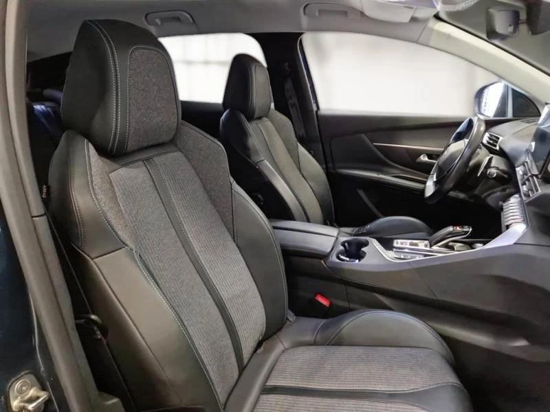 Peugeot 3008 1.6 Allure, снимка 10 - Автомобили и джипове - 53998282