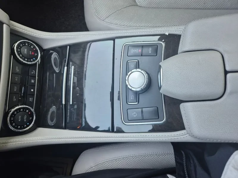 Mercedes-Benz CLS W218 Cls350 Blue Efficiency, снимка 9 - Автомобили и джипове - 54955959