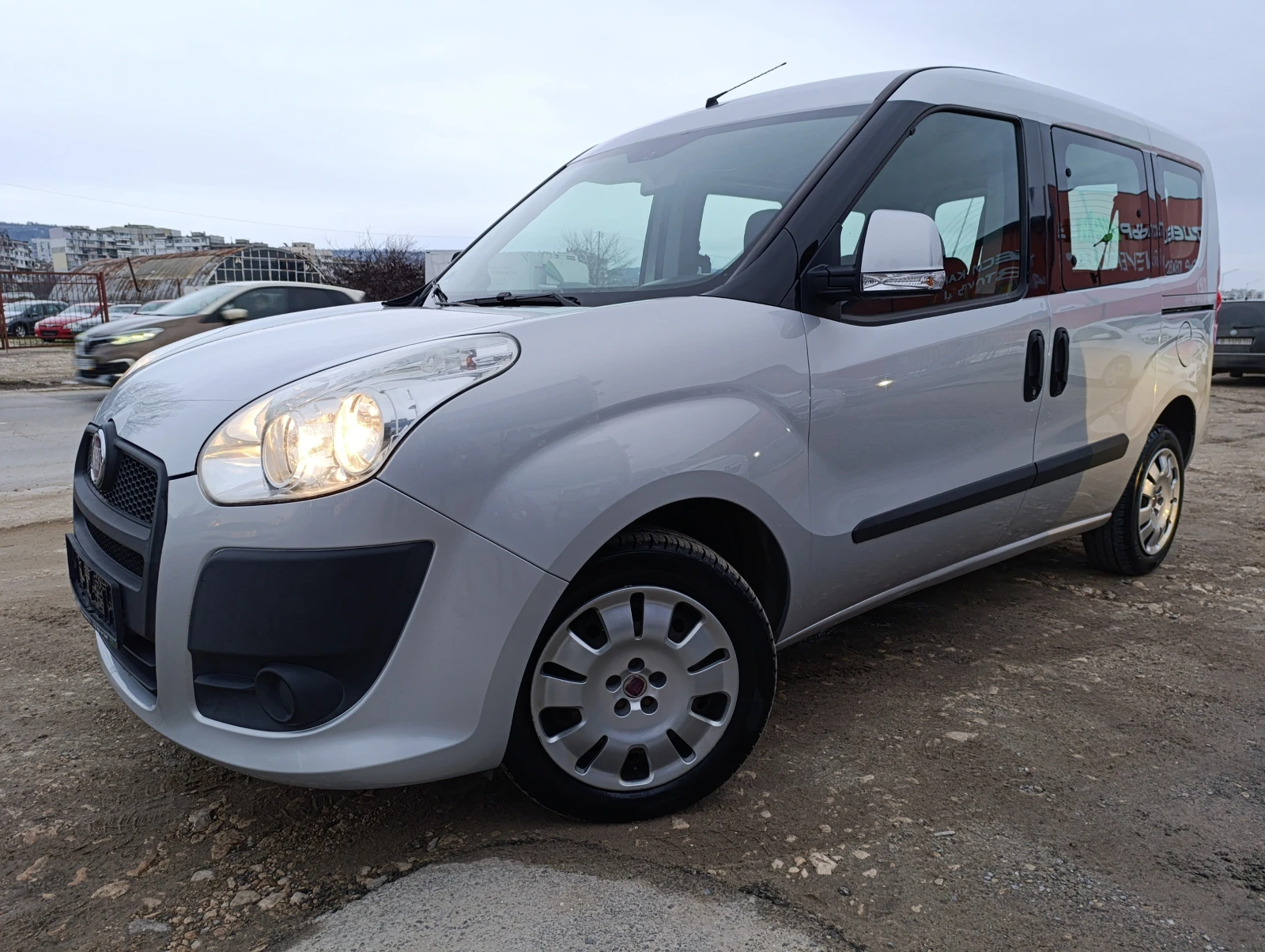 Fiat Doblo 1, 4i 16V 95k.c. - изображение 3