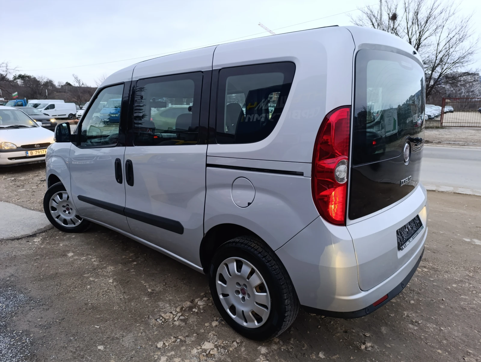 Fiat Doblo 1, 4i 16V 95k.c. - изображение 4