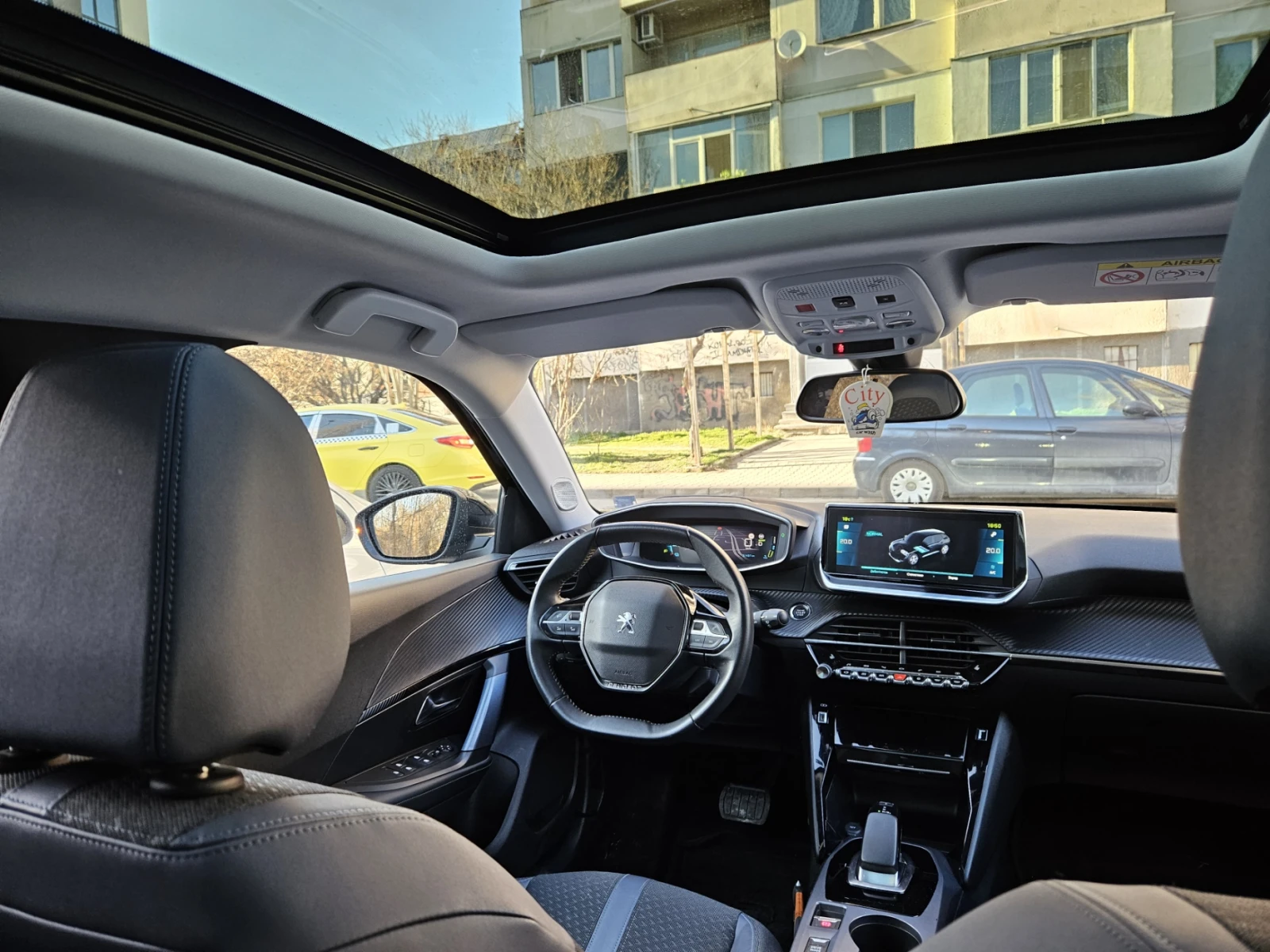 Peugeot 2008 Allure - изображение 9