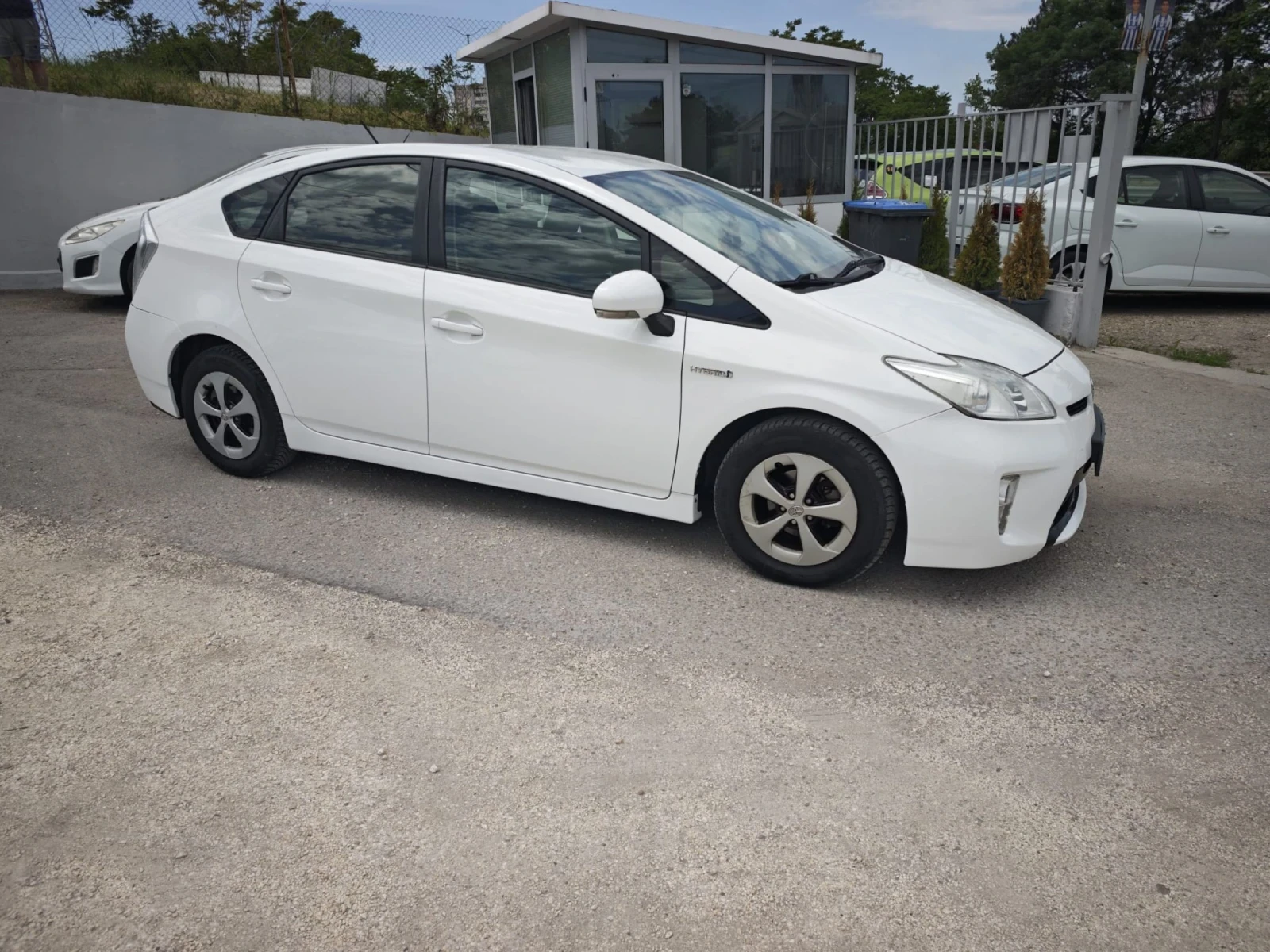 Toyota Prius HYBRID* 3 мес. Гаранция*  - изображение 4