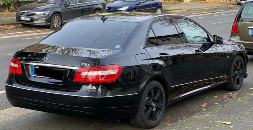 Mercedes-Benz E 200 CDI - изображение 4