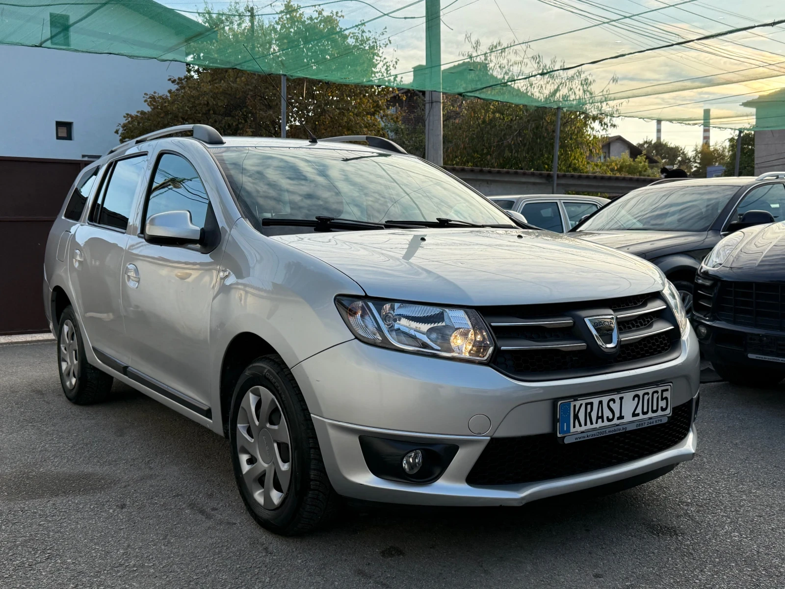 Dacia Logan MCV 0.9TCE ГАЗОВ ИНЖЕКЦИОН NAVI  - изображение 3