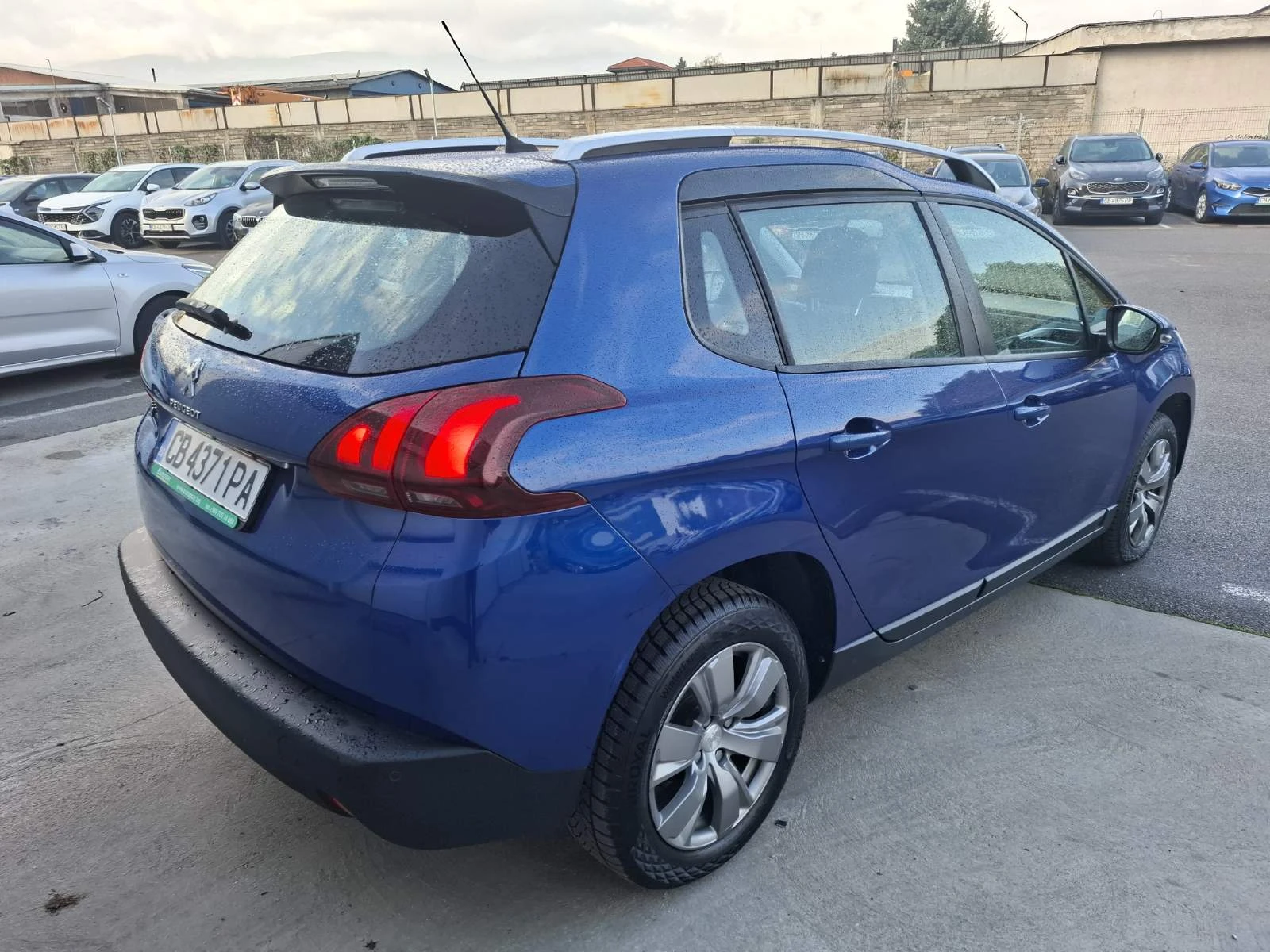 Peugeot 2008 1.2 Active | Mobile.bg   4