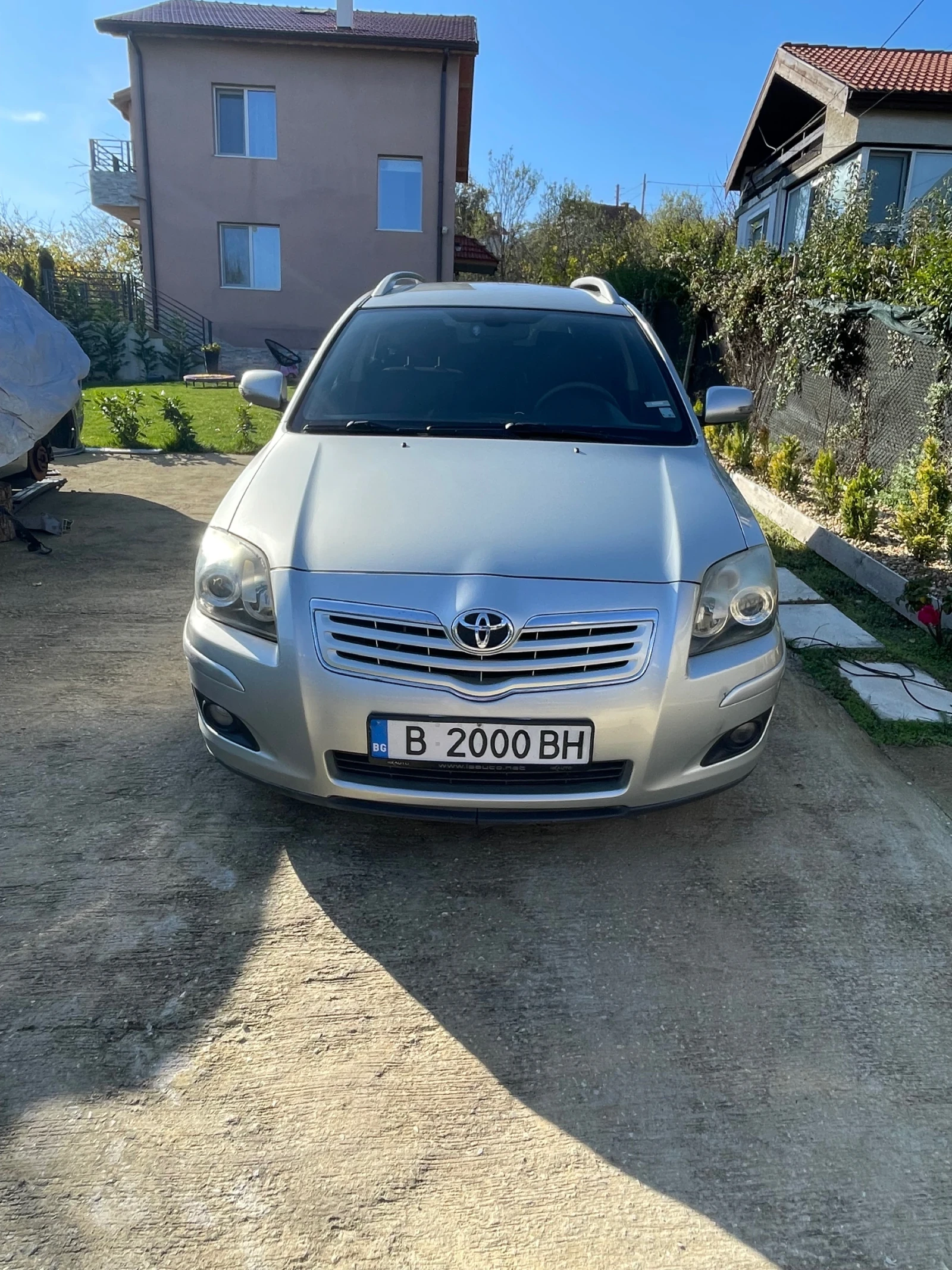 Toyota Avensis 2.0 D4D - изображение 3