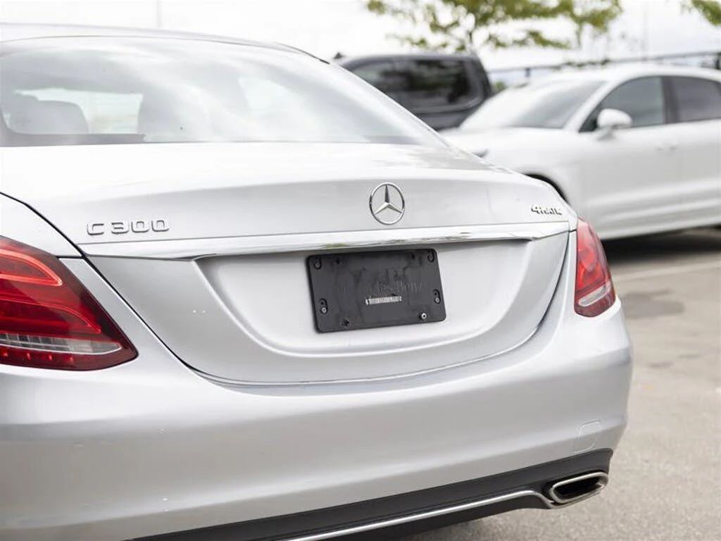 Mercedes-Benz C 300 4matic * CARFAX * АвтоКредит * (ЦЕНА ДО БГ) - изображение 7