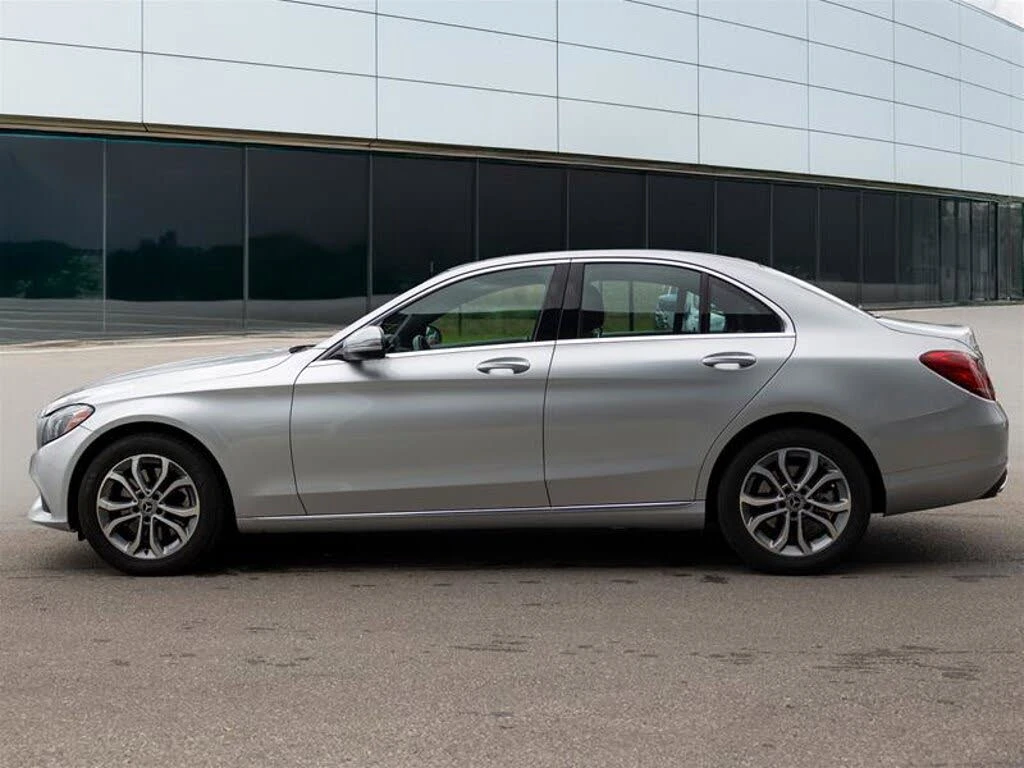 Mercedes-Benz C 300 4matic * CARFAX * АвтоКредит * (ЦЕНА ДО БГ) - изображение 3