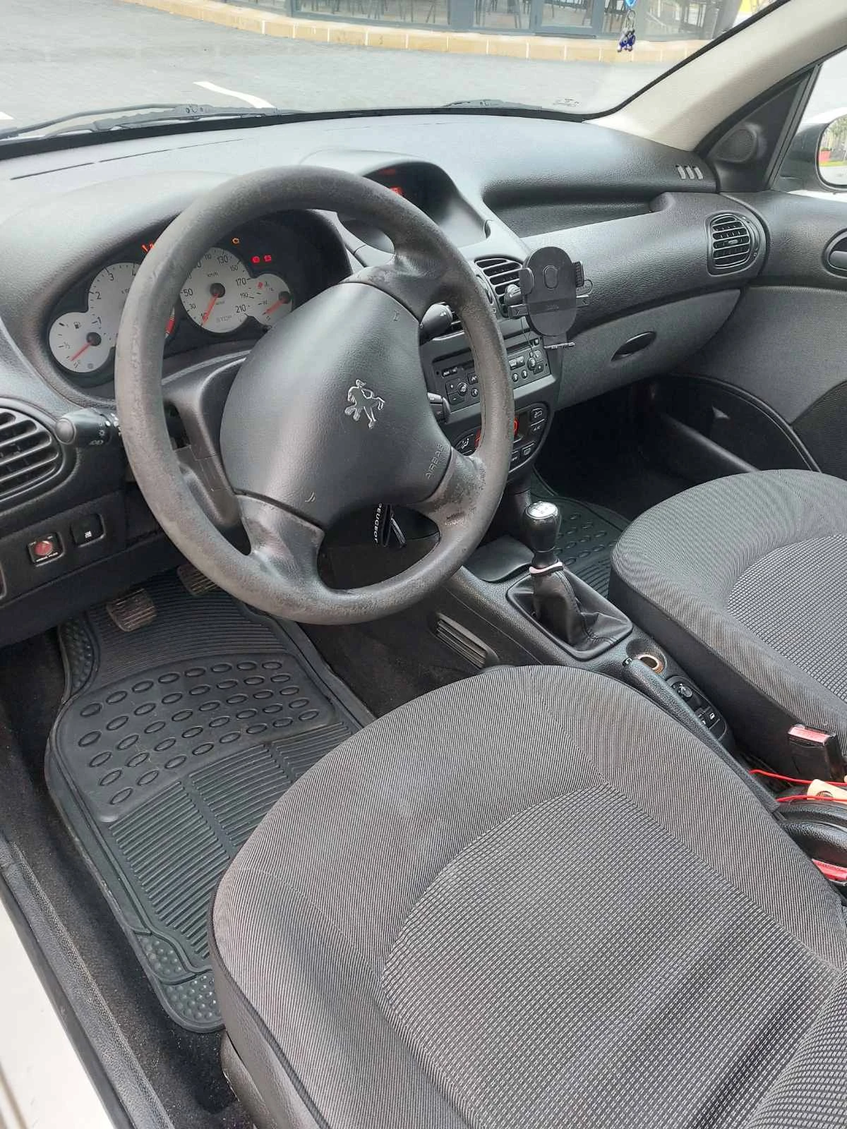 Peugeot 206 1.6 - изображение 7