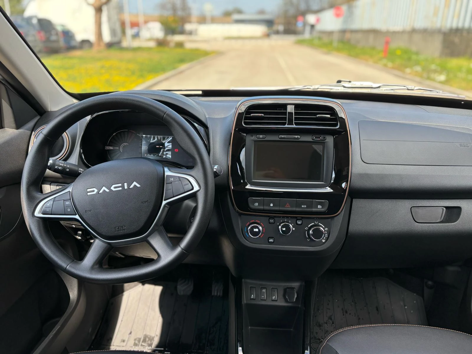 Dacia Spring 65💥EXTREME💥new💥, снимка 9 - Автомобили и джипове - 53731833