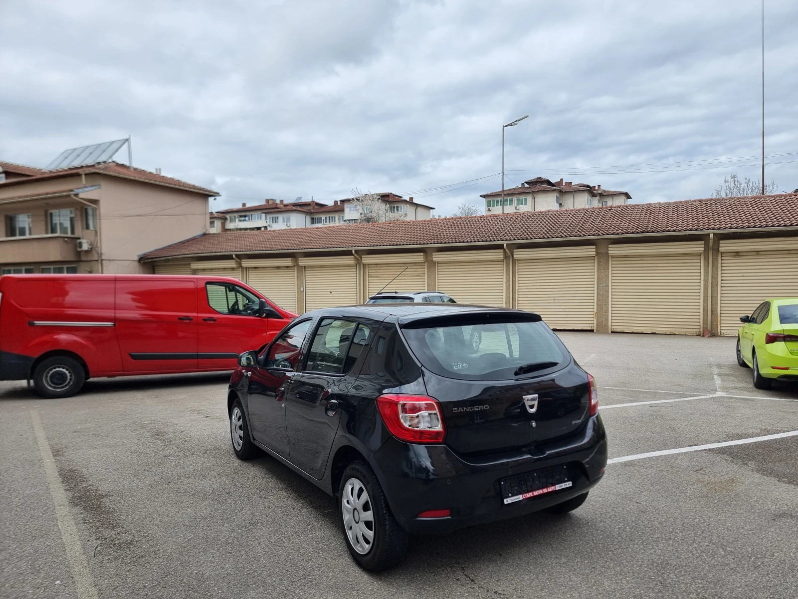 Dacia Sandero 1.2i * ГАЗ-БЕНЗИН* , снимка 7 - Автомобили и джипове - 54081177