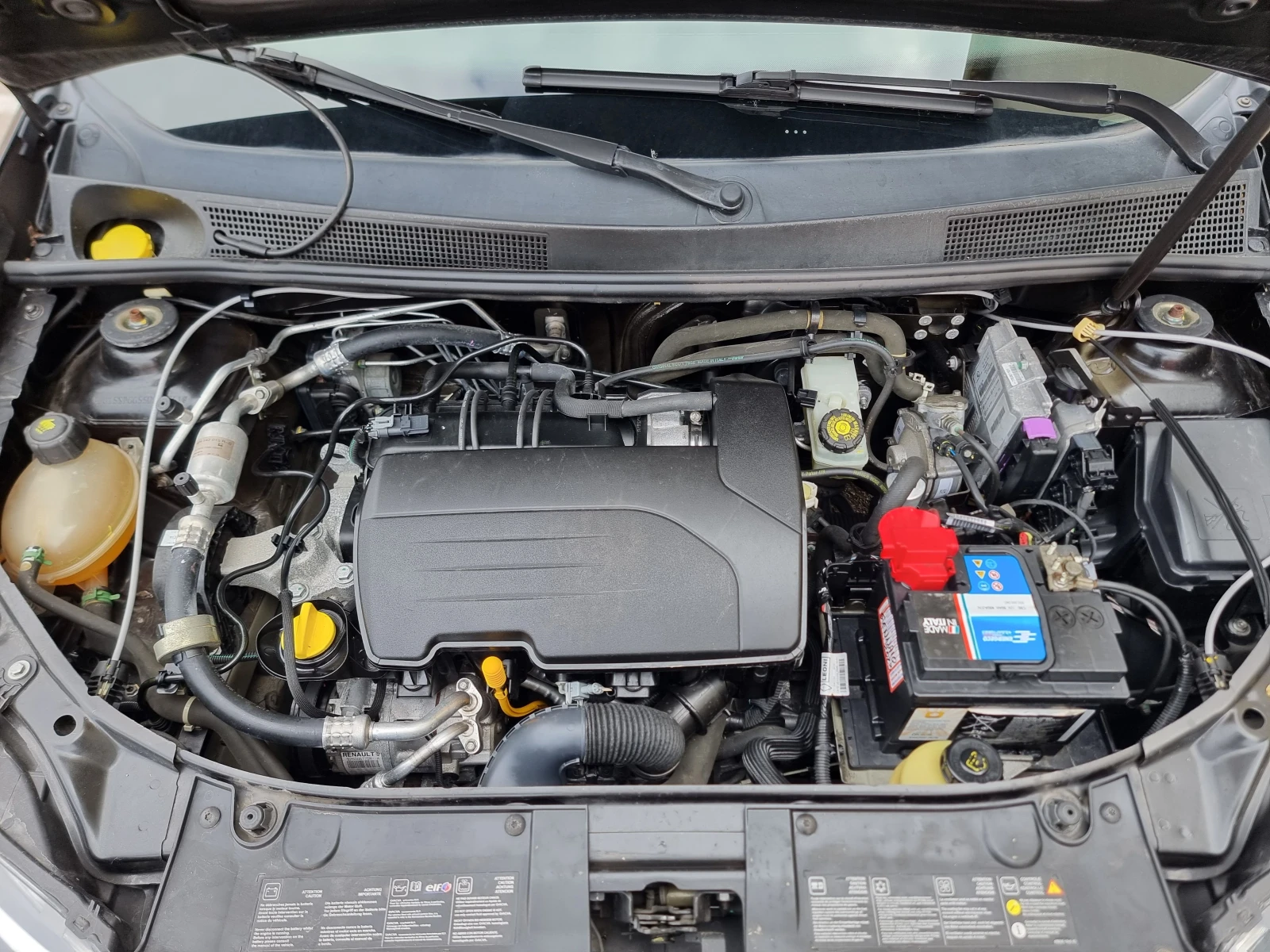 Dacia Sandero 1.2i * ГАЗ-БЕНЗИН* , снимка 17 - Автомобили и джипове - 54081177