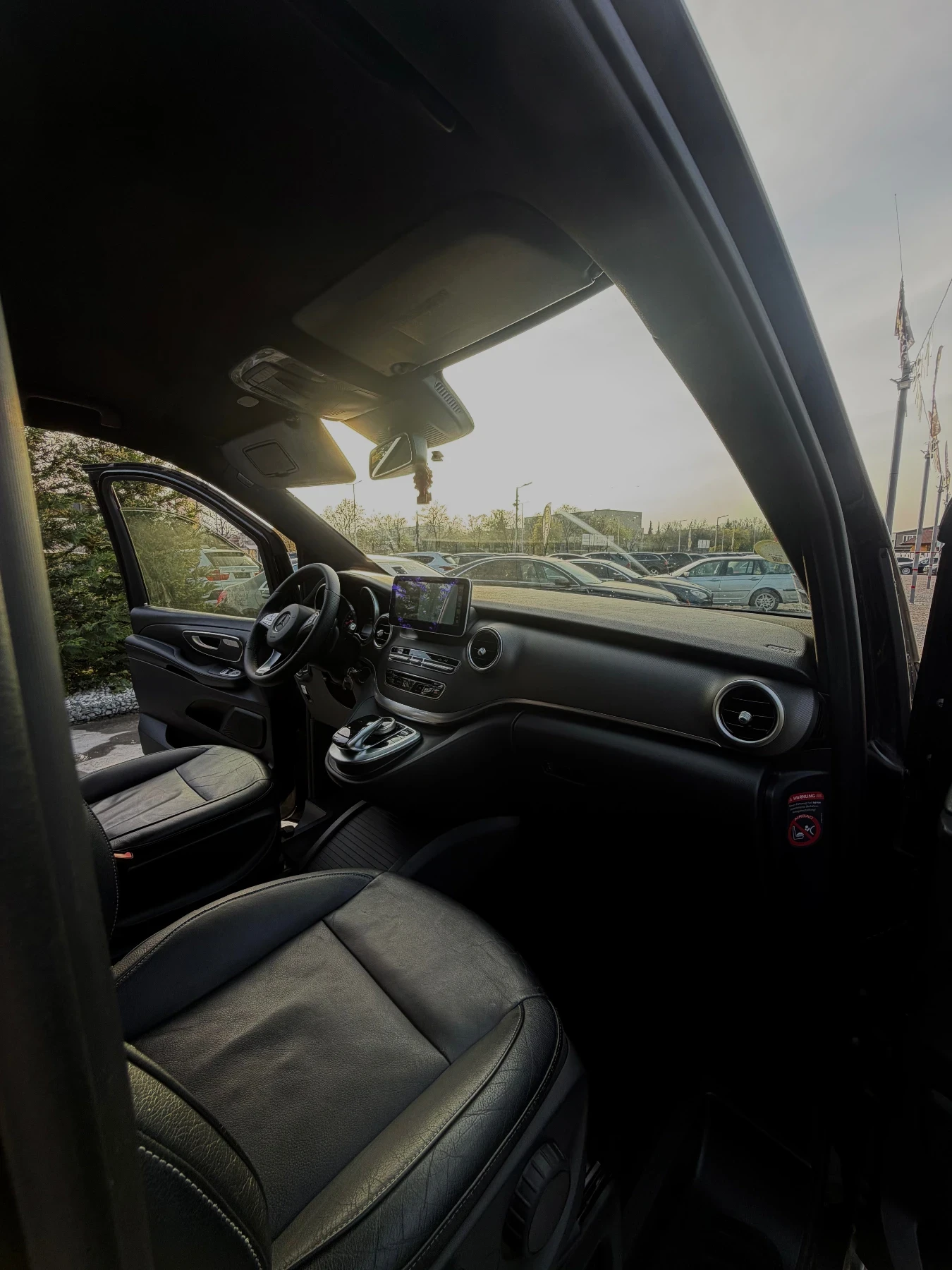 Mercedes-Benz V 300 2019! FACELIFT! LIZING!, снимка 12 - Автомобили и джипове - 54314414