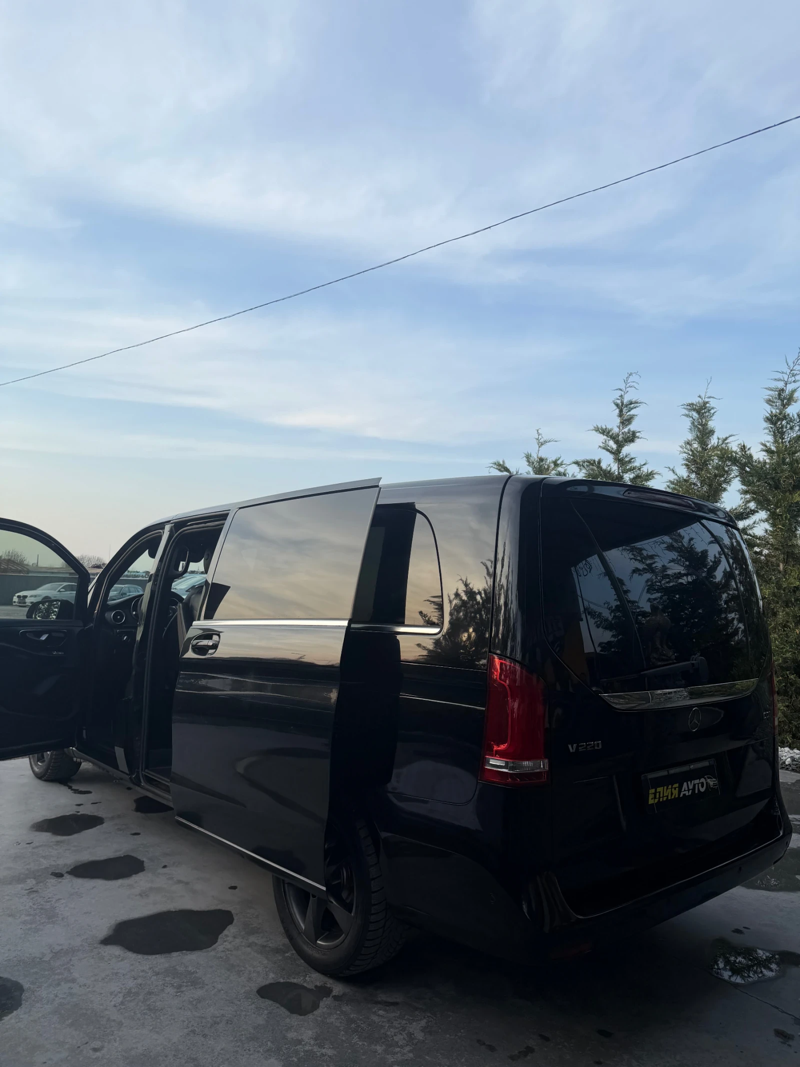 Mercedes-Benz V 300 2019! FACELIFT! LIZING!, снимка 14 - Автомобили и джипове - 54314414