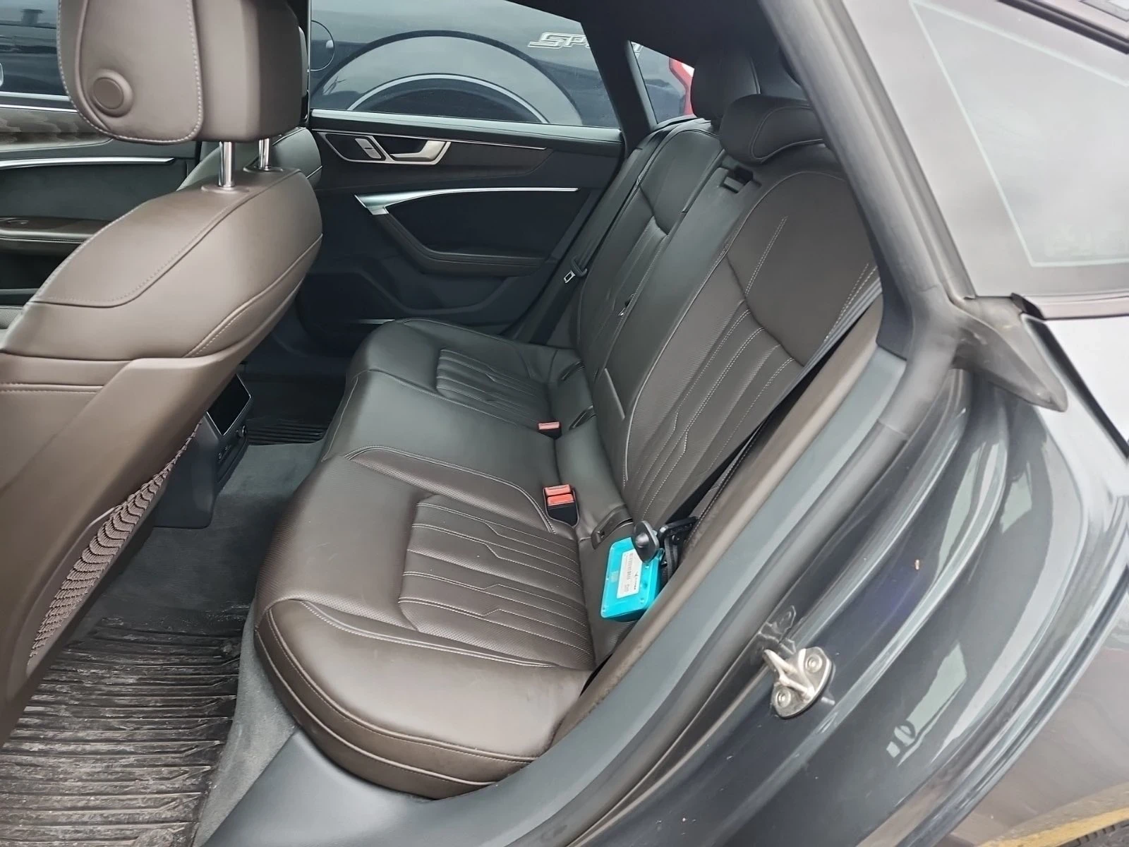 Audi A7 Sportback* Обдухване* Кафява кожа, снимка 9 - Автомобили и джипове - 54374570