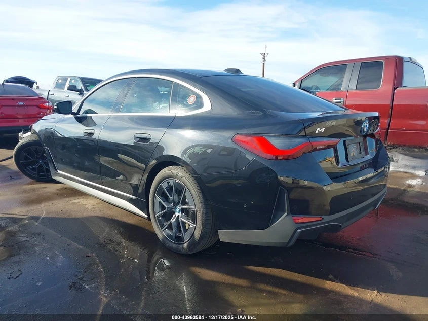 BMW i4 eDrive40 Gran Coupe, снимка 3 - Автомобили и джипове - 54455775