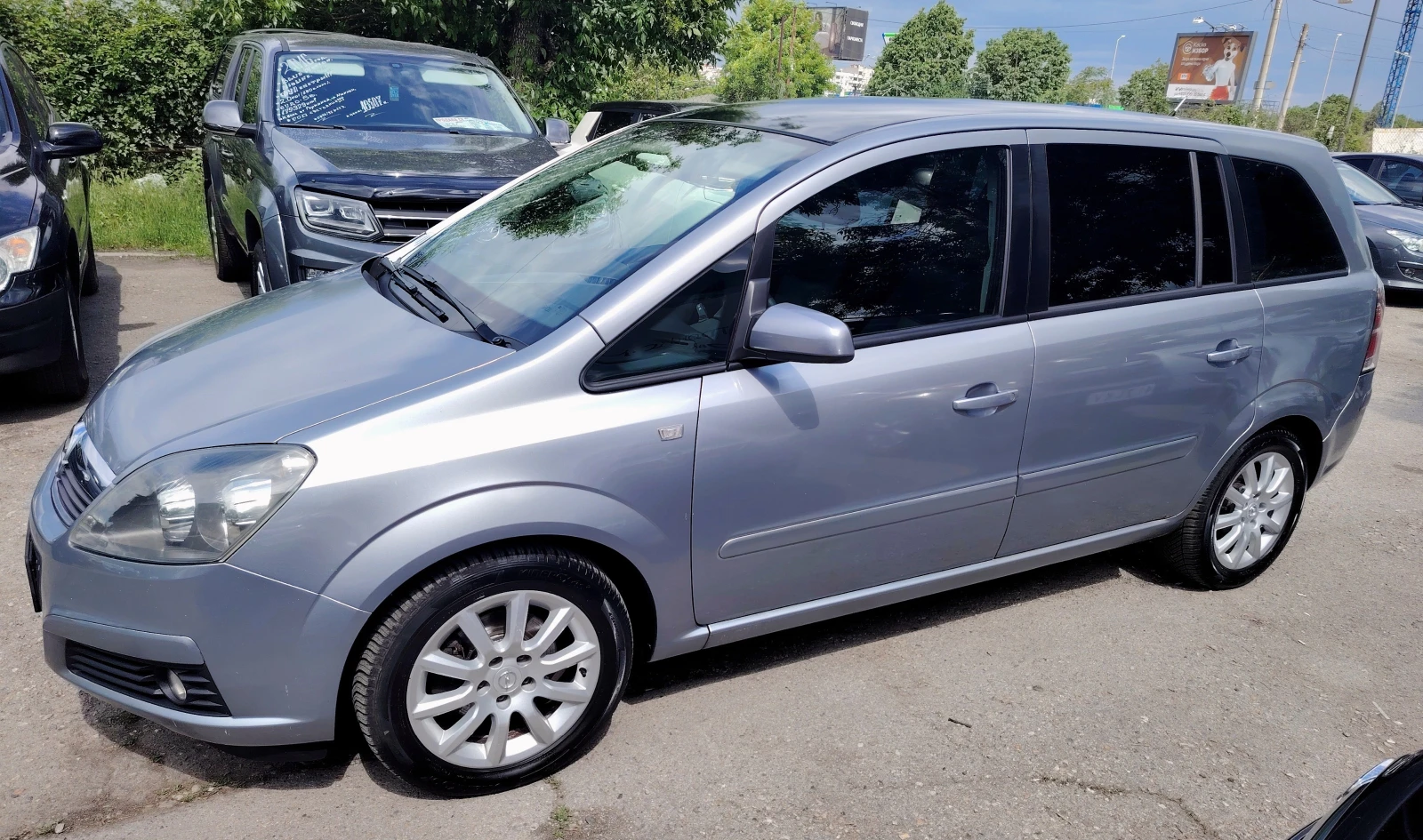 Opel Zafira 1.8i/6+ 1места, снимка 2 - Автомобили и джипове - 54637701