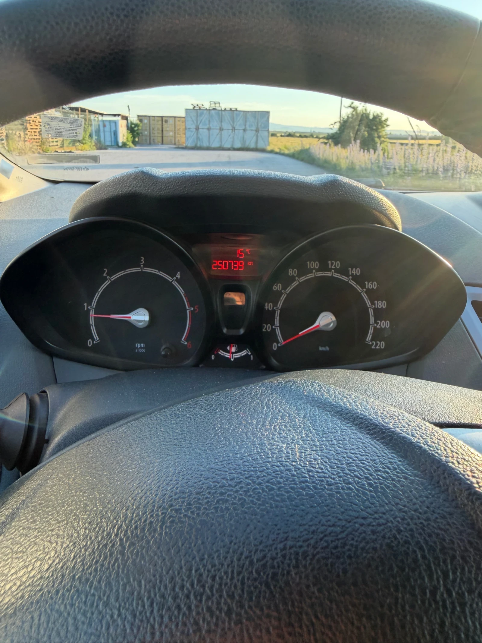 Ford Fiesta, снимка 9 - Автомобили и джипове - 54730852