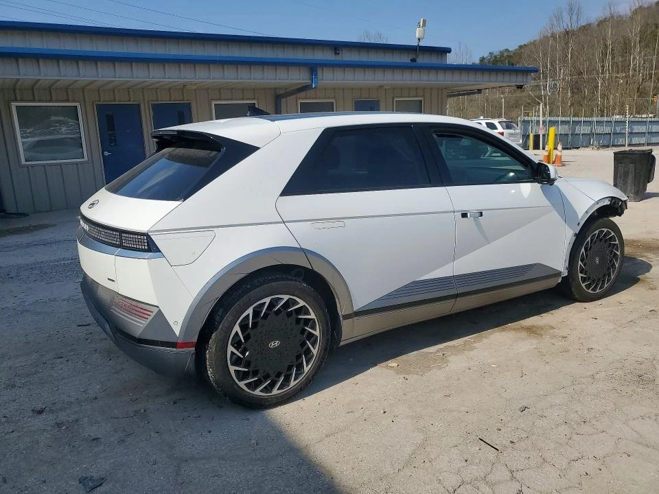 Hyundai Ioniq, снимка 3 - Автомобили и джипове - 55046555