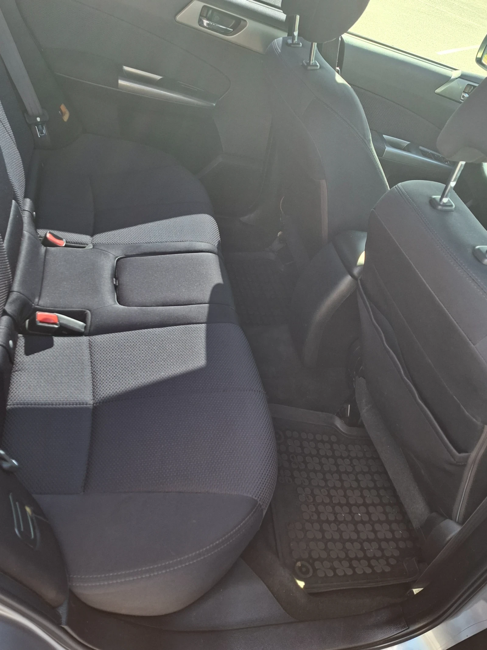 Subaru Forester, снимка 9 - Автомобили и джипове - 55416122