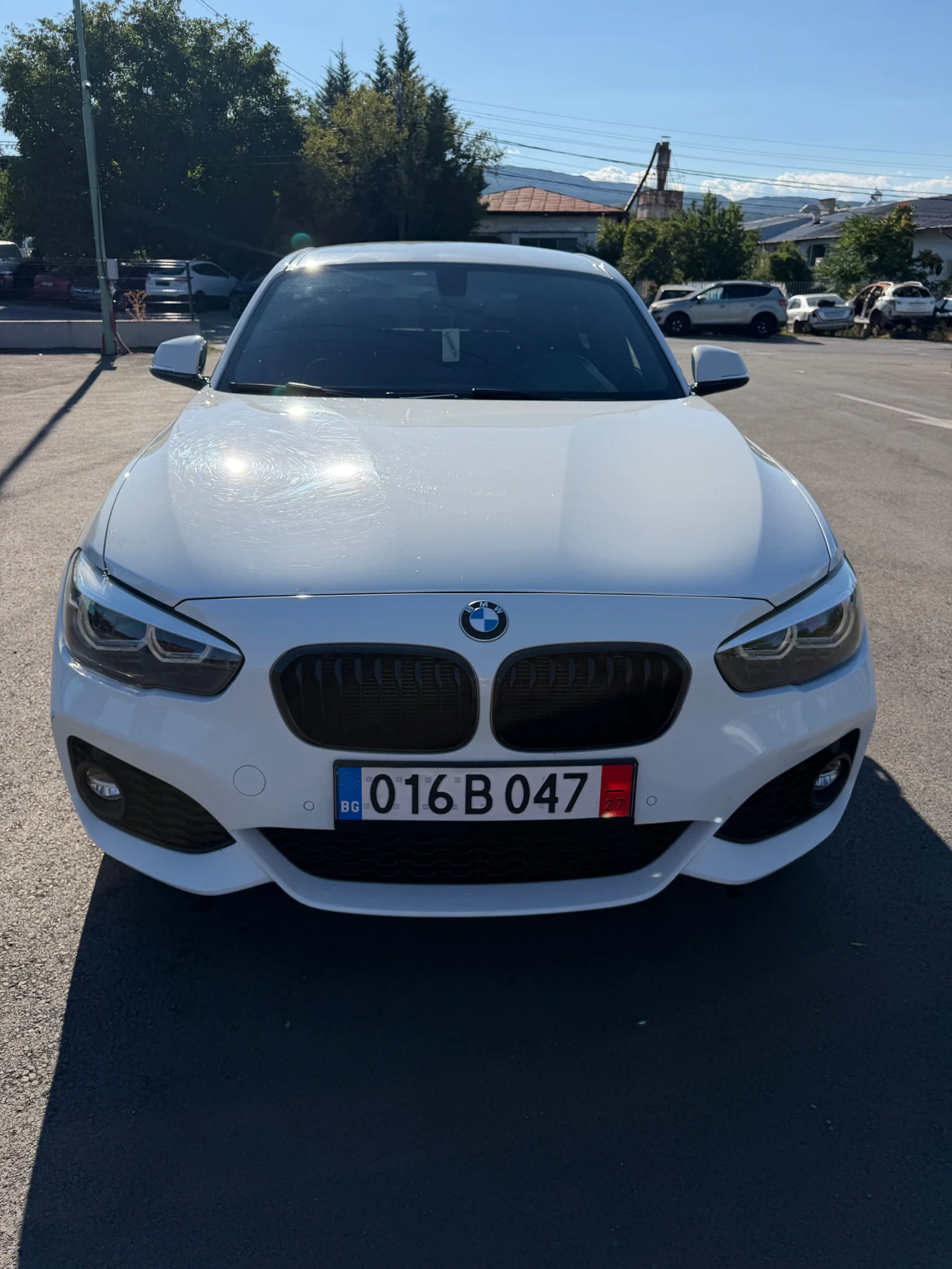 BMW 118 d X-drive M-sport, снимка 8 - Автомобили и джипове - 55687391