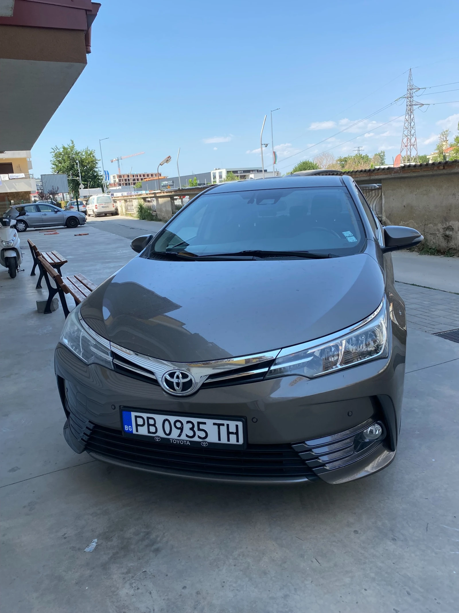 Toyota Corolla Гаранционна, снимка 2 - Автомобили и джипове - 55777294