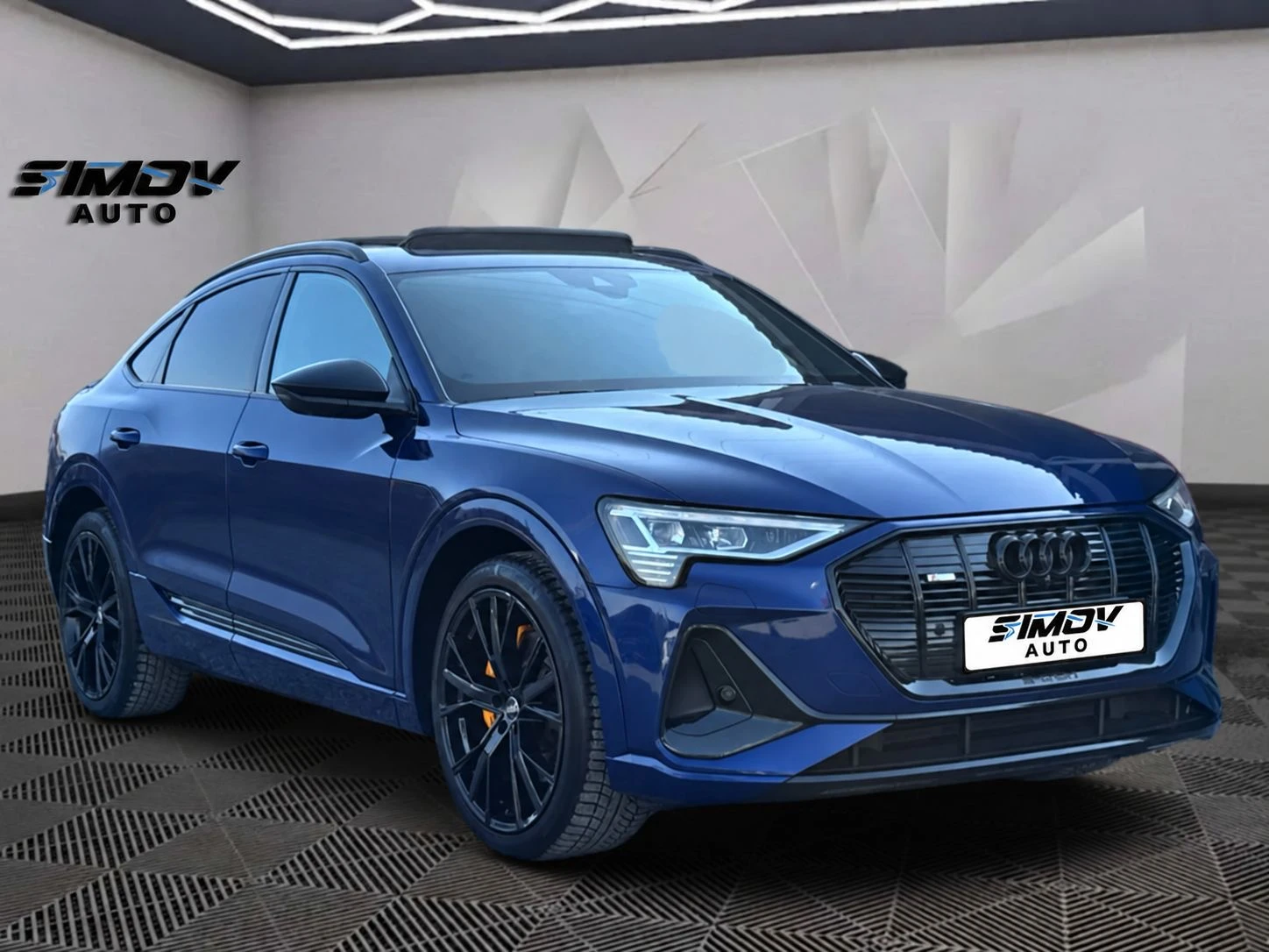 Audi E-Tron 55 SPORTBACK S-LINE PLUS HEAD-UP ПАНОРАМА ПОДГРЕВ, снимка 3 - Автомобили и джипове - 56010741