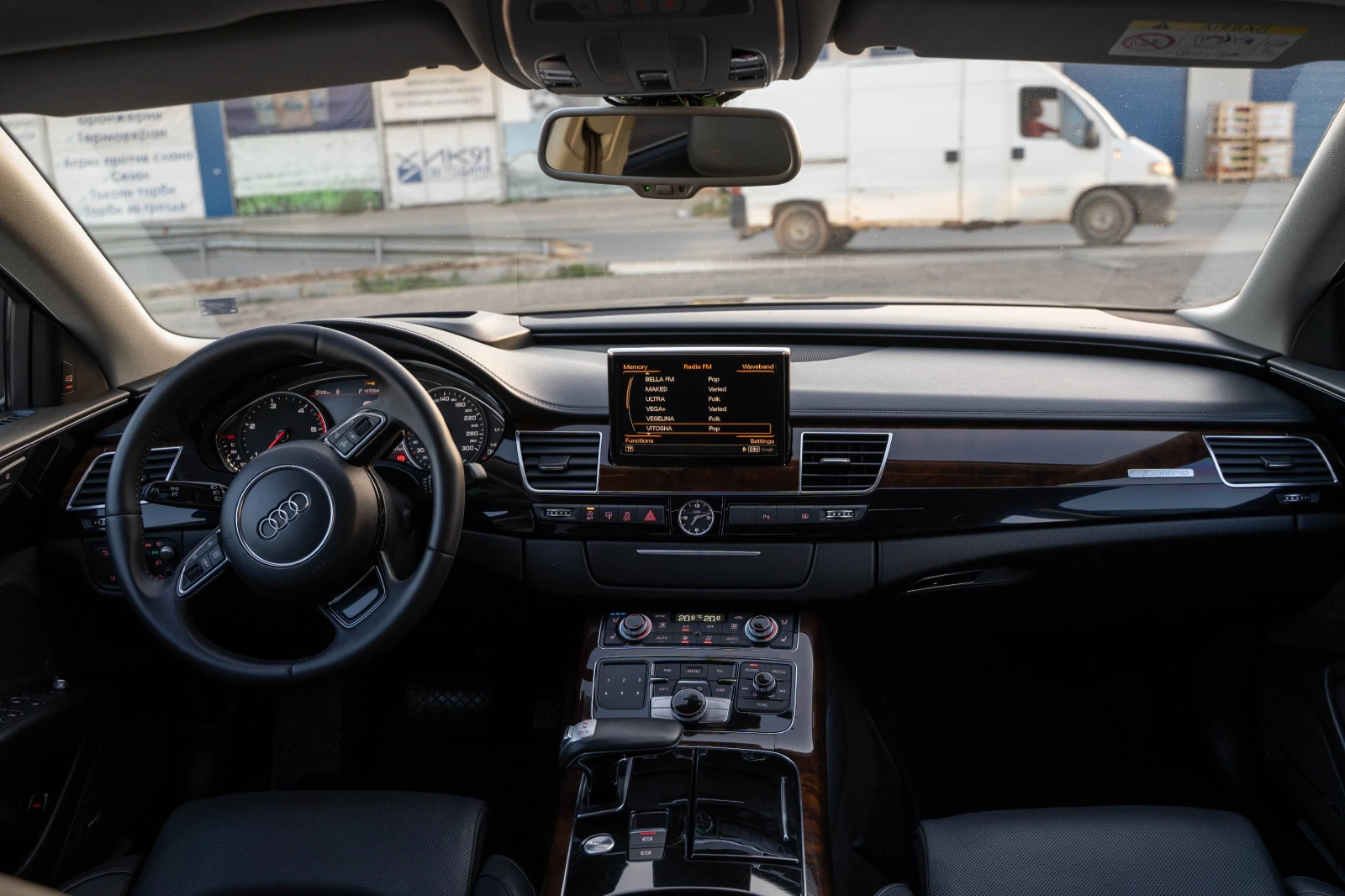 Audi A8 4.2 V8 TDI, снимка 9 - Автомобили и джипове - 56012316