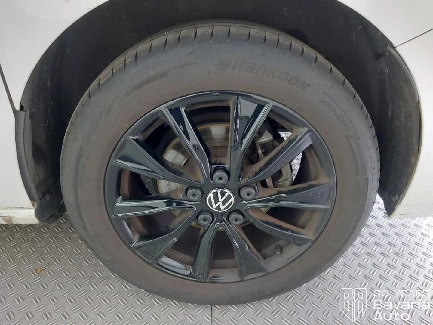VW Multivan long Edition DSG Easy Open Basic, снимка 16 - Автомобили и джипове - 56135226