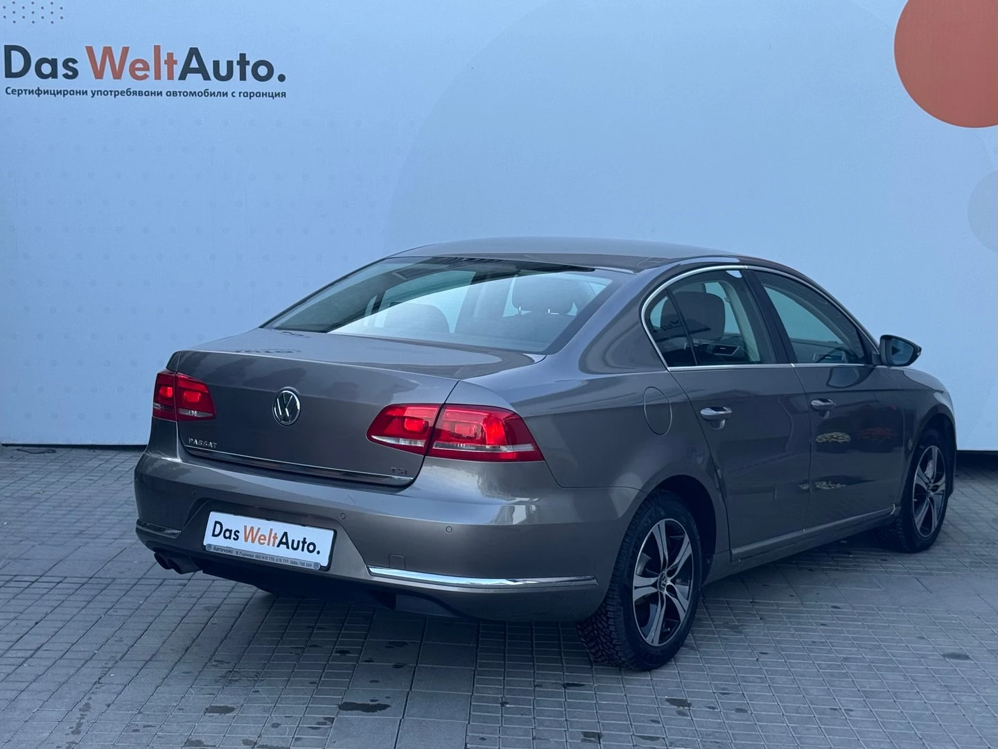 VW Passat, снимка 2 - Автомобили и джипове - 56633535