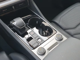 VW Touareg, снимка 16