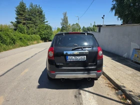 Chevrolet Captiva 2.4i 136hp 4х4 - 9000 лв. / 4601.63 € - 18131975 3