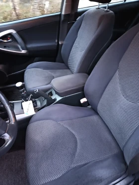 Toyota Rav4 2.2 D4D 136c.s. - 5300 € / 10365.90 лв. - 92148216 15