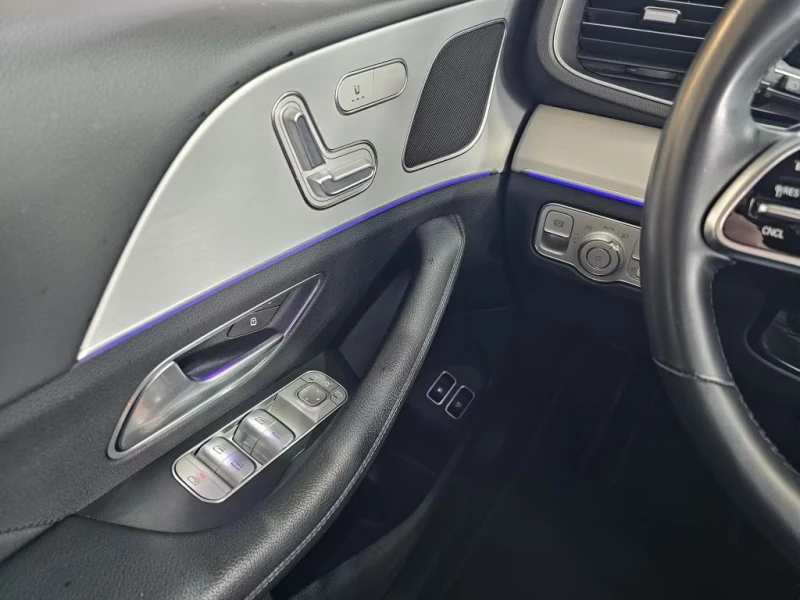 Mercedes-Benz GLE 350 e/4M/333HP/LED/CARPLAY/KEYLESS/L.ASS/VCONTROL/655f, снимка 9 - Автомобили и джипове - 51495664