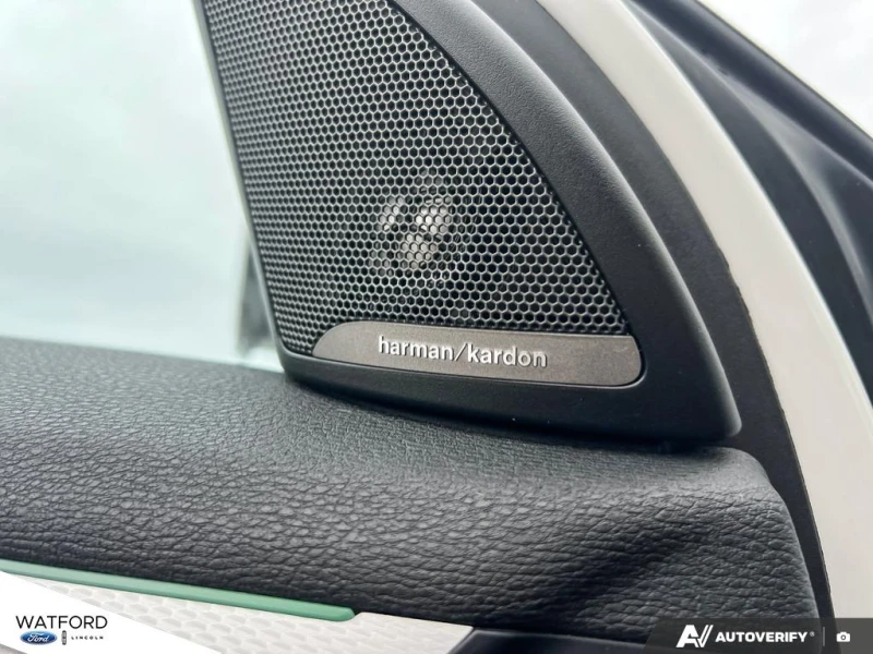 BMW X2 M PACK* AMBIENT* PANORAMA* HARMAN KARDON* ПОДГРЕВ*, снимка 13 - Автомобили и джипове - 52466174