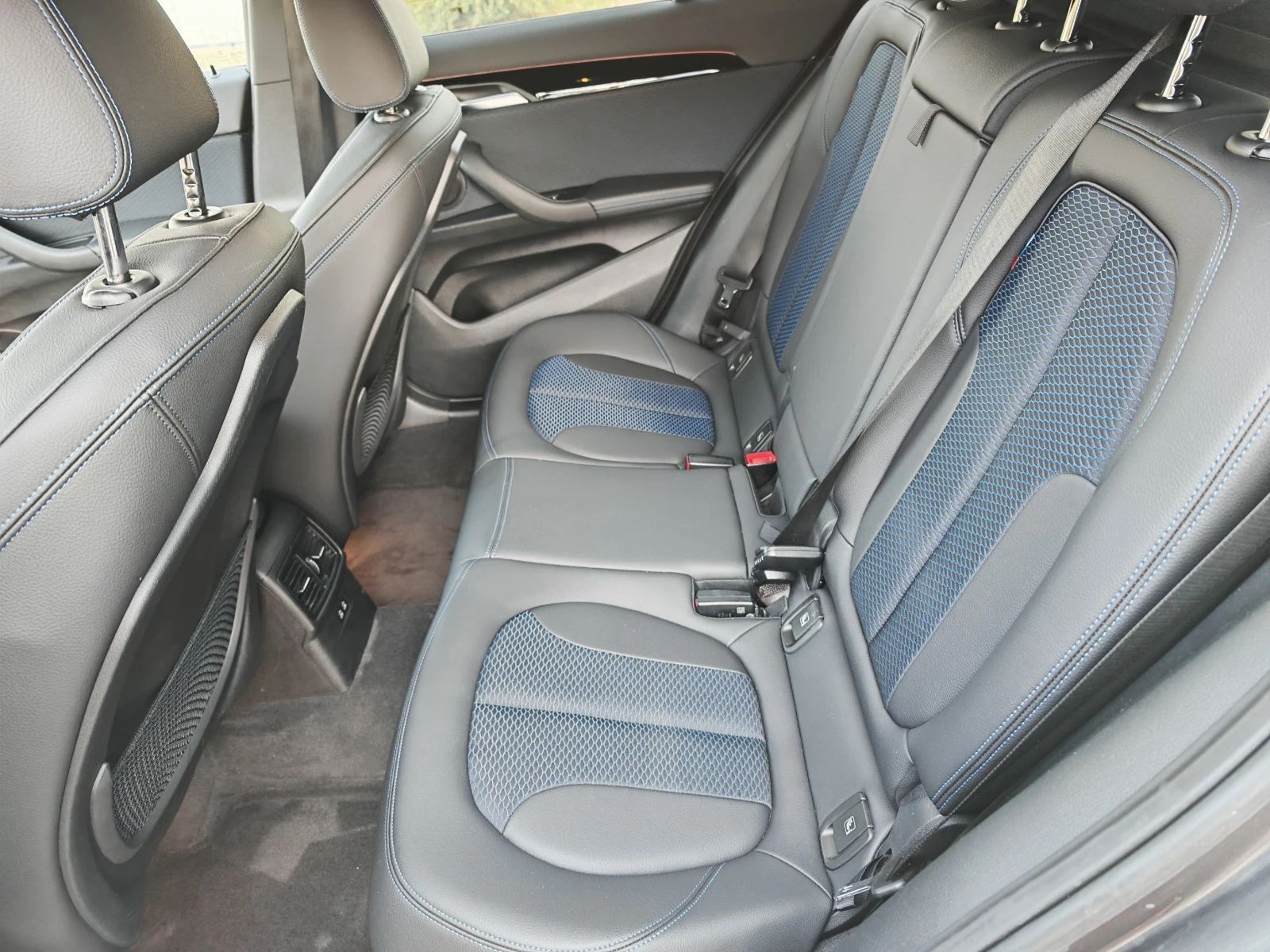 BMW X2 2.0 M  | Mobile.bg   13