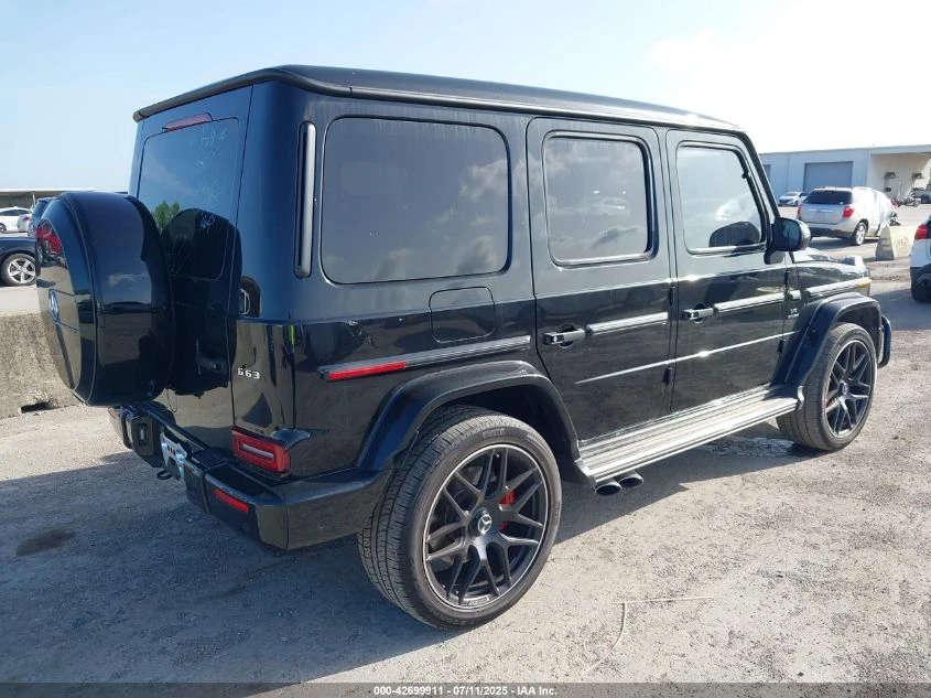Mercedes-Benz G 63 AMG 4.0L V-8 DI, DOHC, VVT, TURBO, 577HP All Wheel - изображение 9