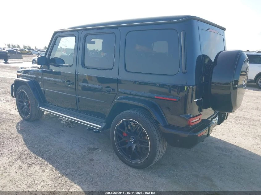 Mercedes-Benz G 63 AMG 4.0L V-8 DI, DOHC, VVT, TURBO, 577HP All Wheel - изображение 8