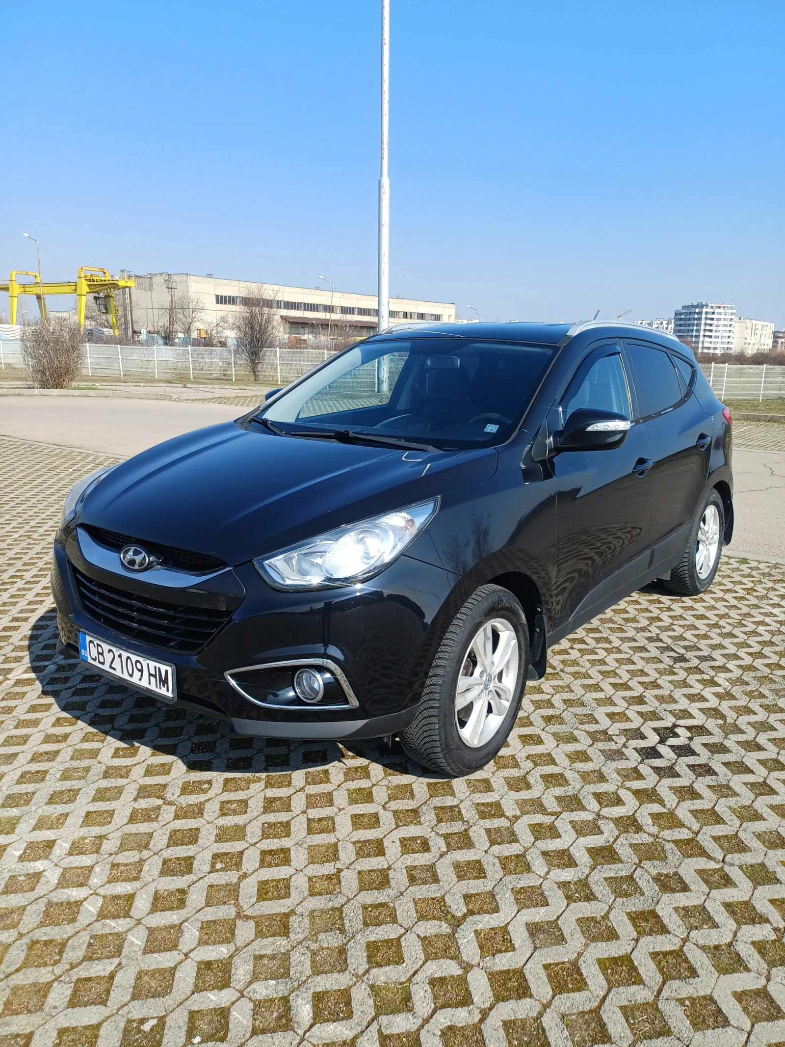 Hyundai IX35 Бензин-Газ - изображение 2