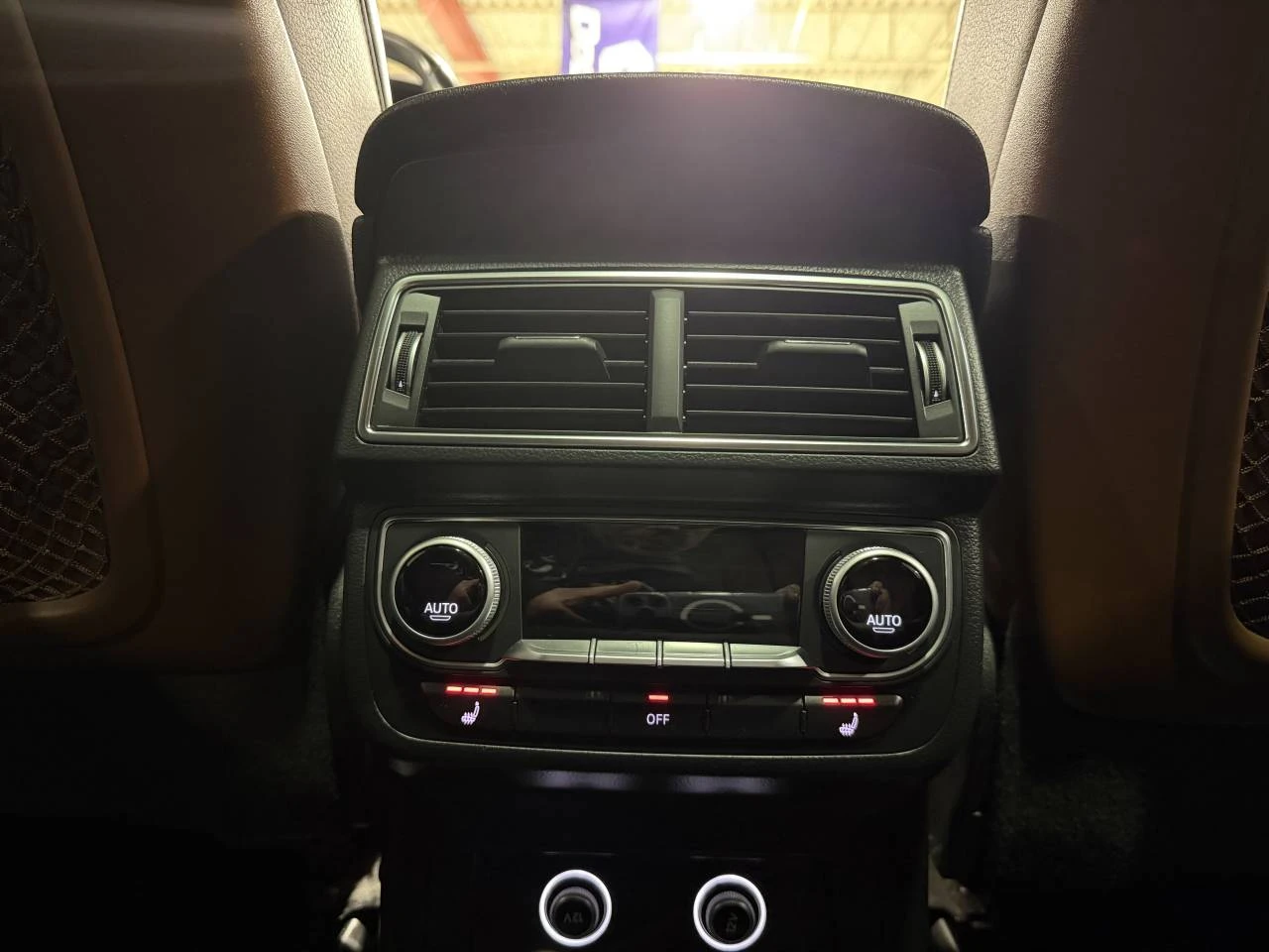 Audi Q7 TECHNIK| MATRIX| CARPLAY| PANO| �����| 360| BOSE | Mobile.bg � ����������� 15