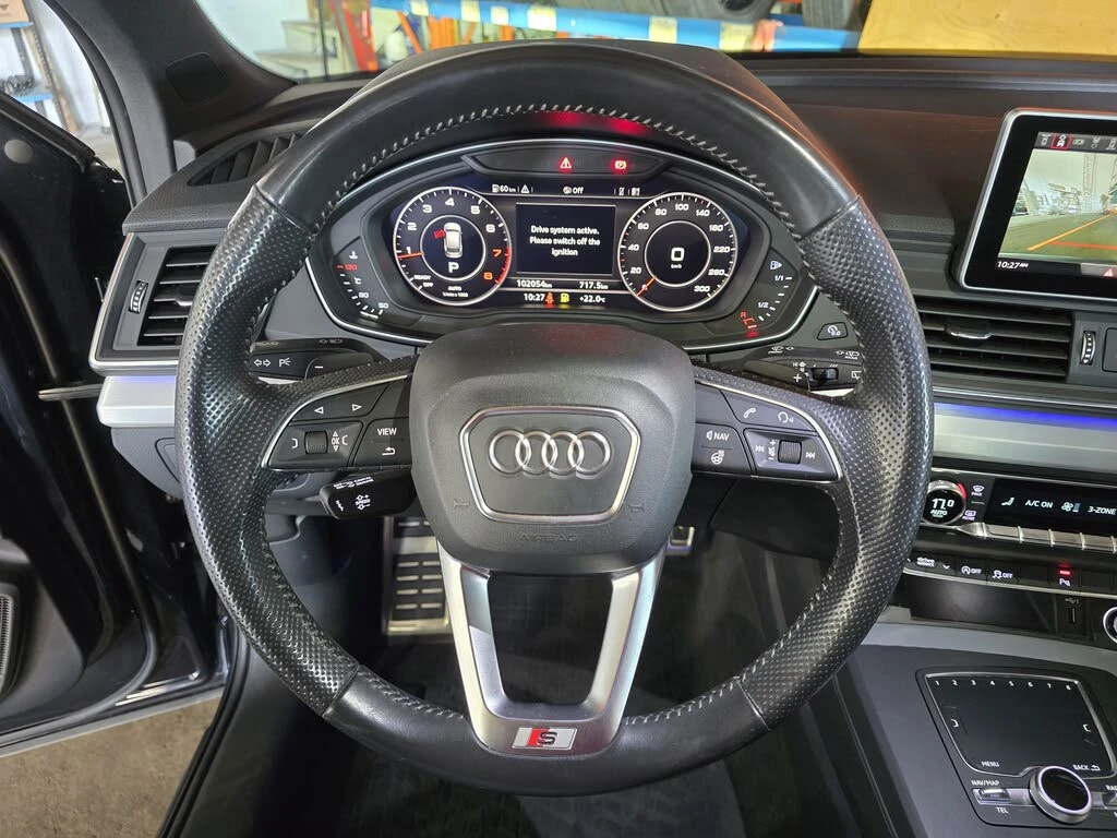 Audi Q5 2.0 TFSI quattro* АвтоКредит* (Цена до БГ) , снимка 6 - Автомобили и джипове - 53885673