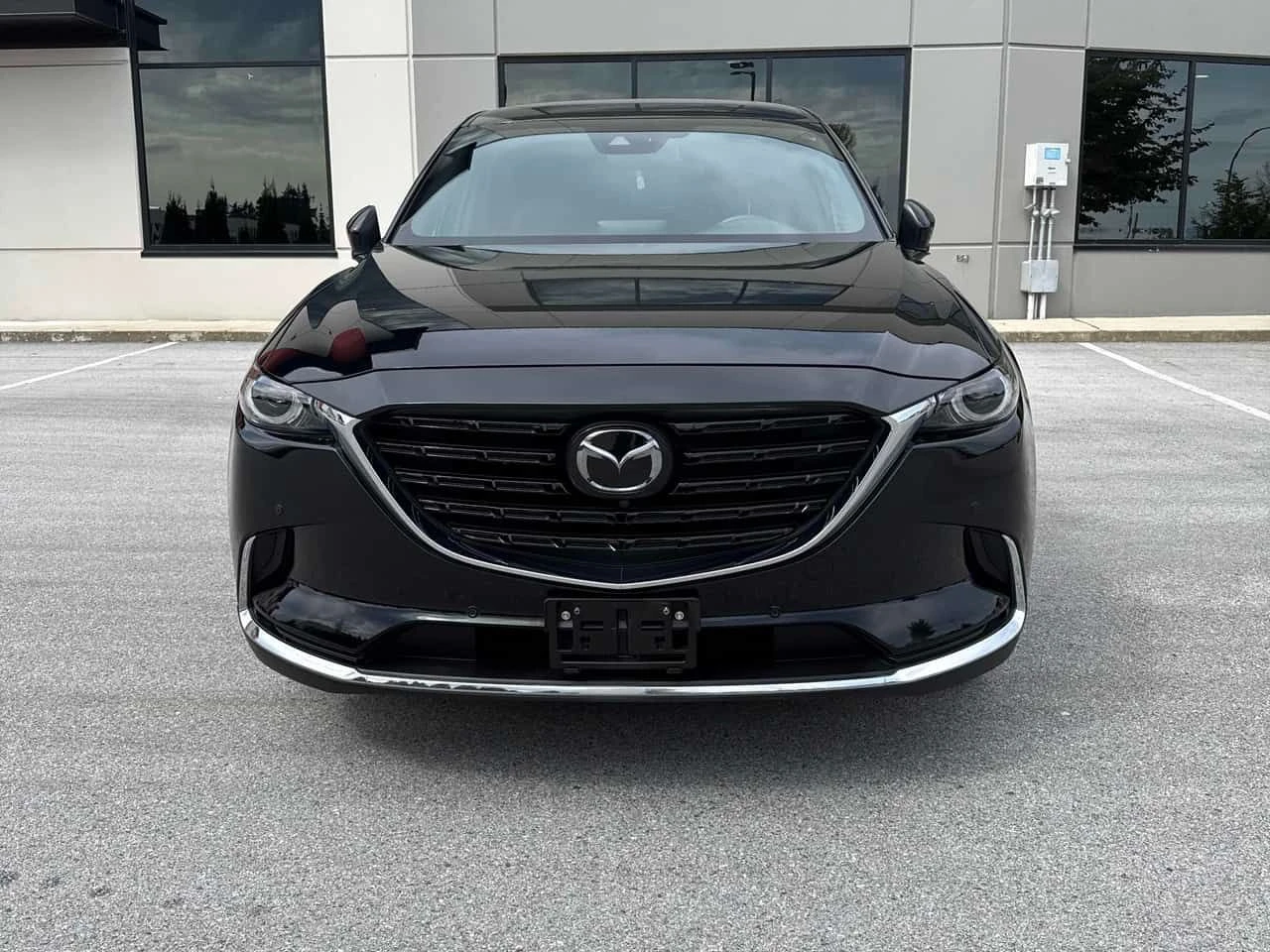 Mazda CX-9 * Kuro Edition AWD * 2 КЛЮЧА* PANO* KEYLESS* ПОДГР, снимка 6 - Автомобили и джипове - 54306040