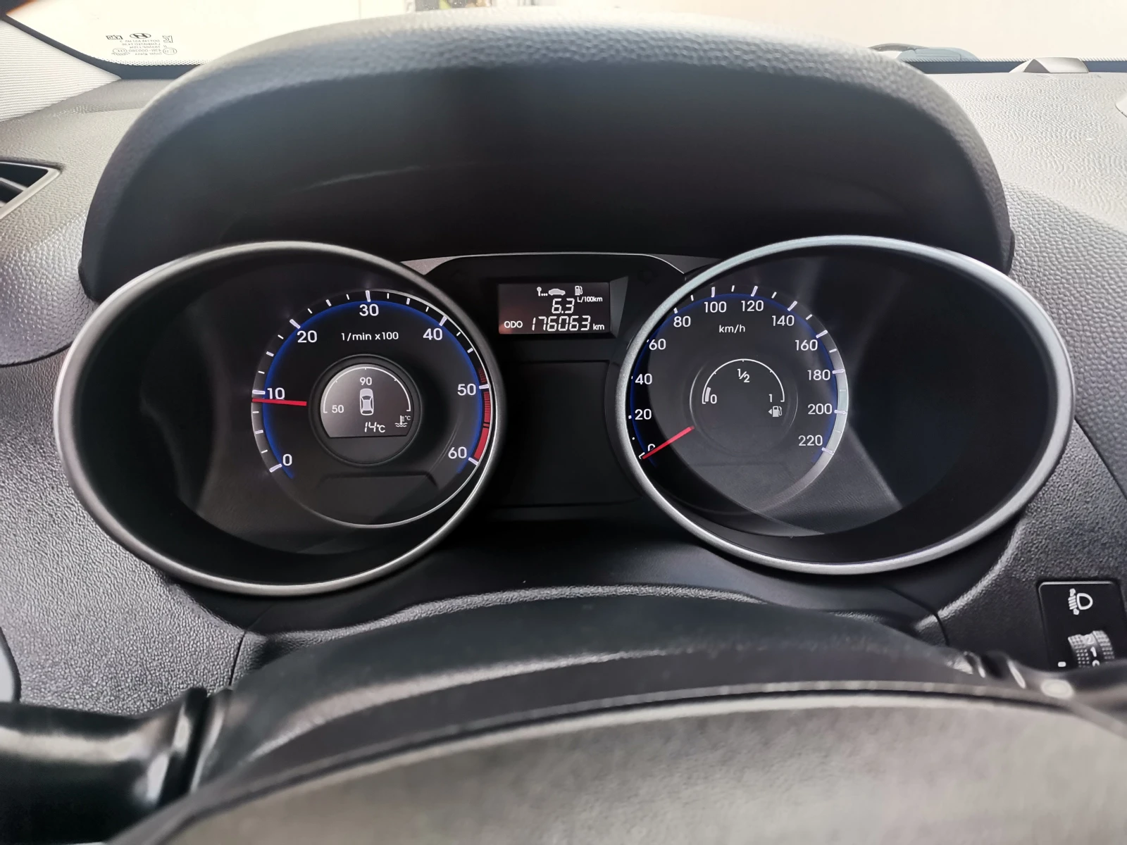 Hyundai IX35 1, 7cdti фейс, снимка 13 - Автомобили и джипове - 54575396