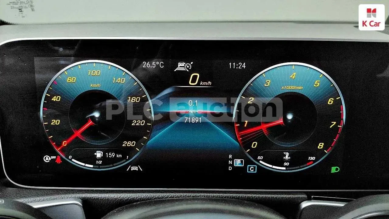 Mercedes-Benz GLB 250 4MATIC| DISTRONIC| КАМЕРА| ПОДГРЕВ| ПАНОРАМА, снимка 8 - Автомобили и джипове - 54688964