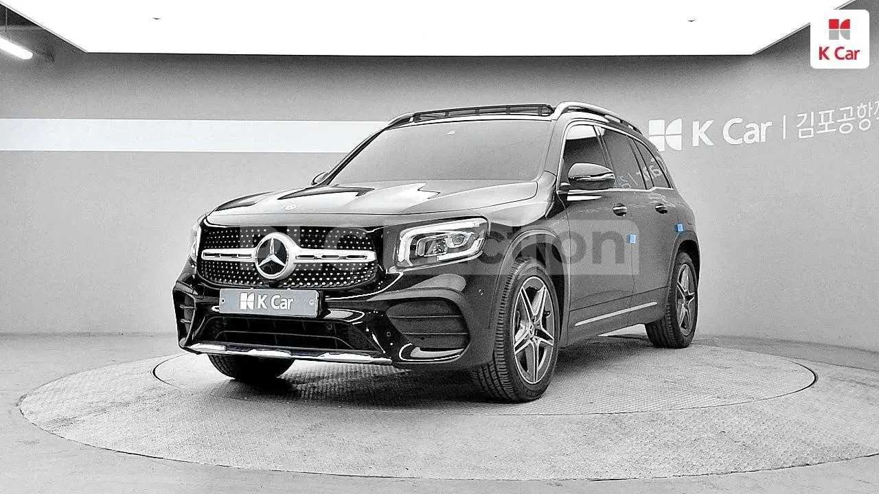 Mercedes-Benz GLB 250 4MATIC| DISTRONIC| КАМЕРА| ПОДГРЕВ| ПАНОРАМА