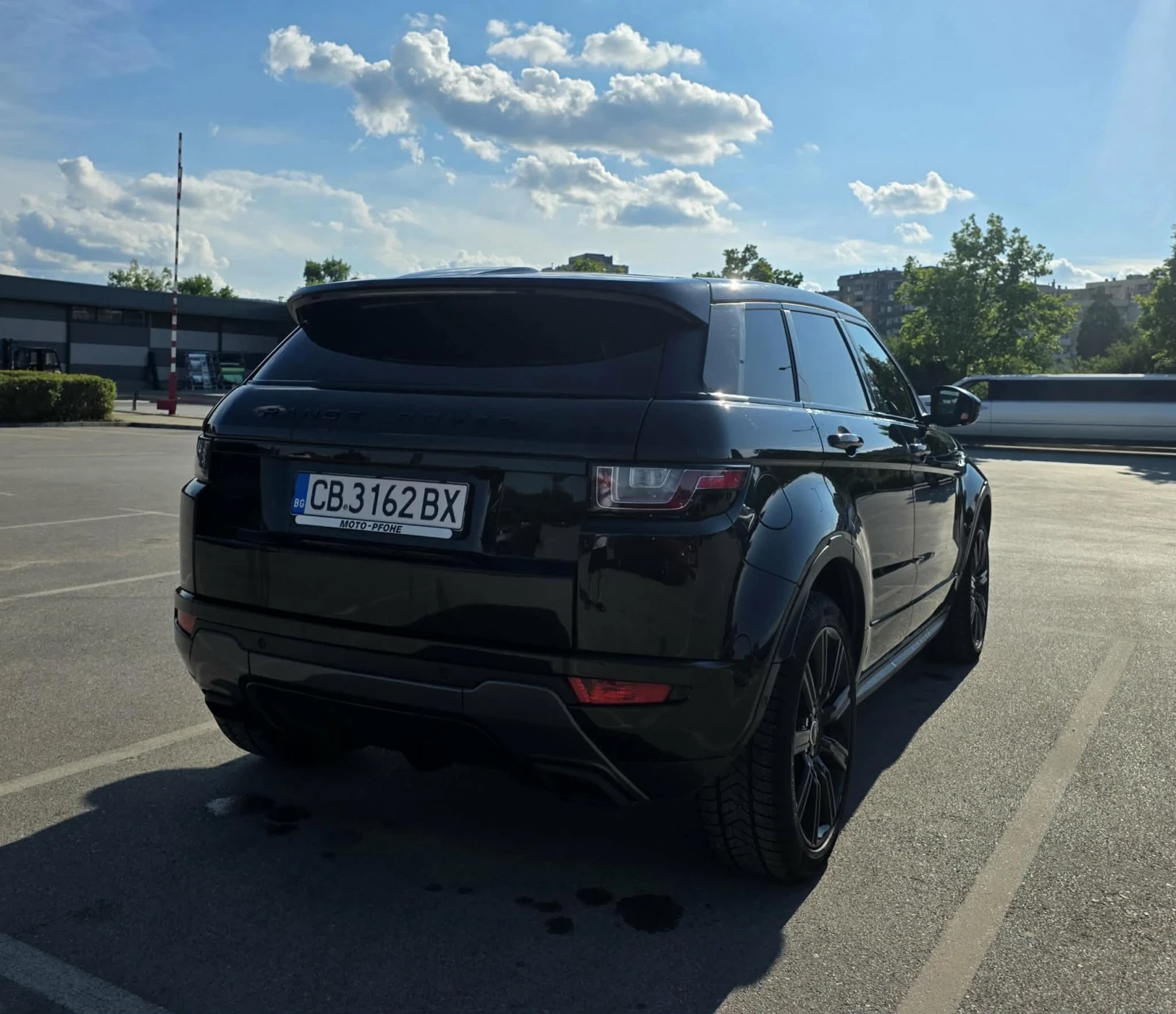 Land Rover Evoque, снимка 8 - Автомобили и джипове - 55039098