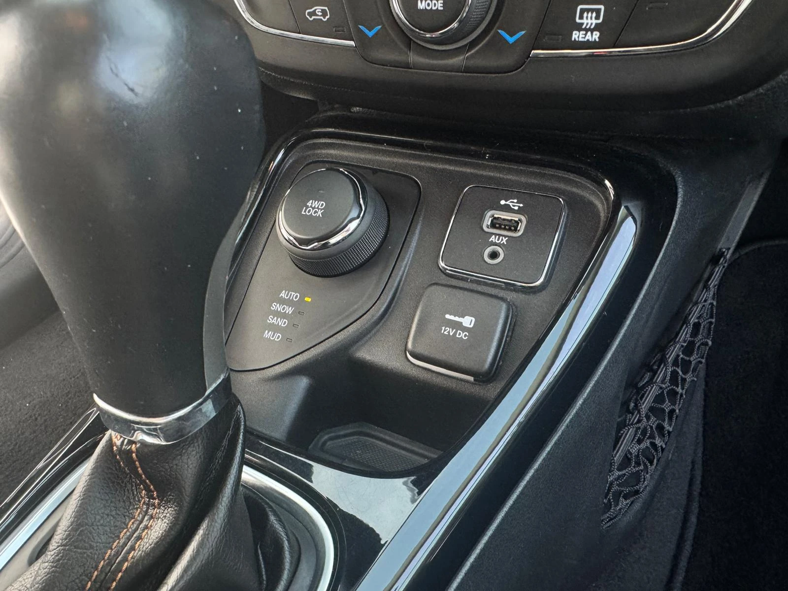Jeep Compass 4x4 LIMITED 120 000KM, снимка 8 - Автомобили и джипове - 55168951